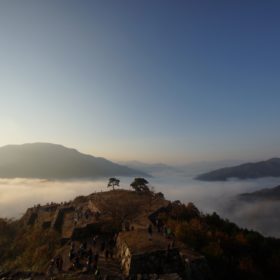 竹田城跡を立雲峡から見る雲海ツアー募集 18年9月1日 10月31日