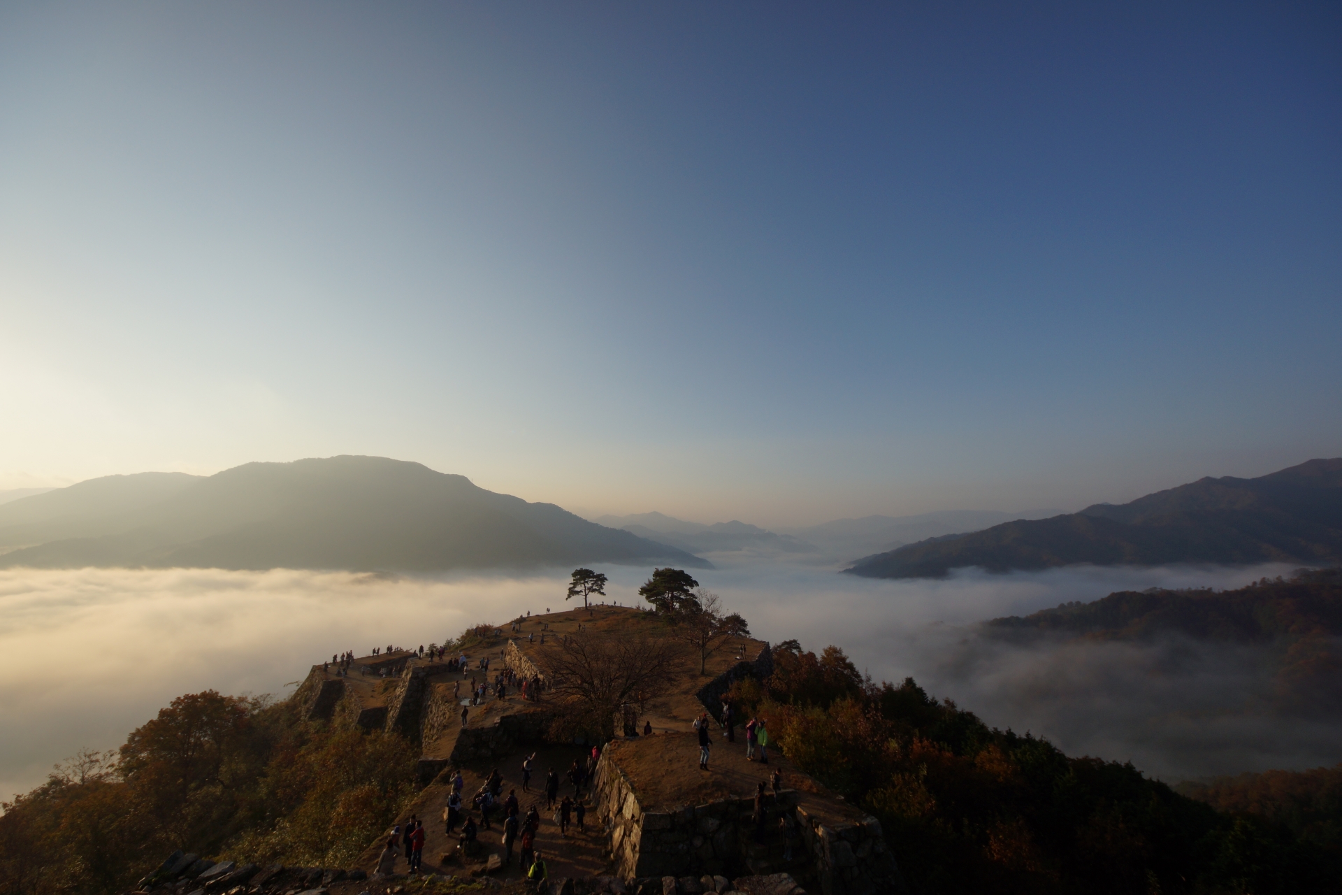 竹田城跡を立雲峡から見る雲海ツアー募集 18年9月1日 10月31日